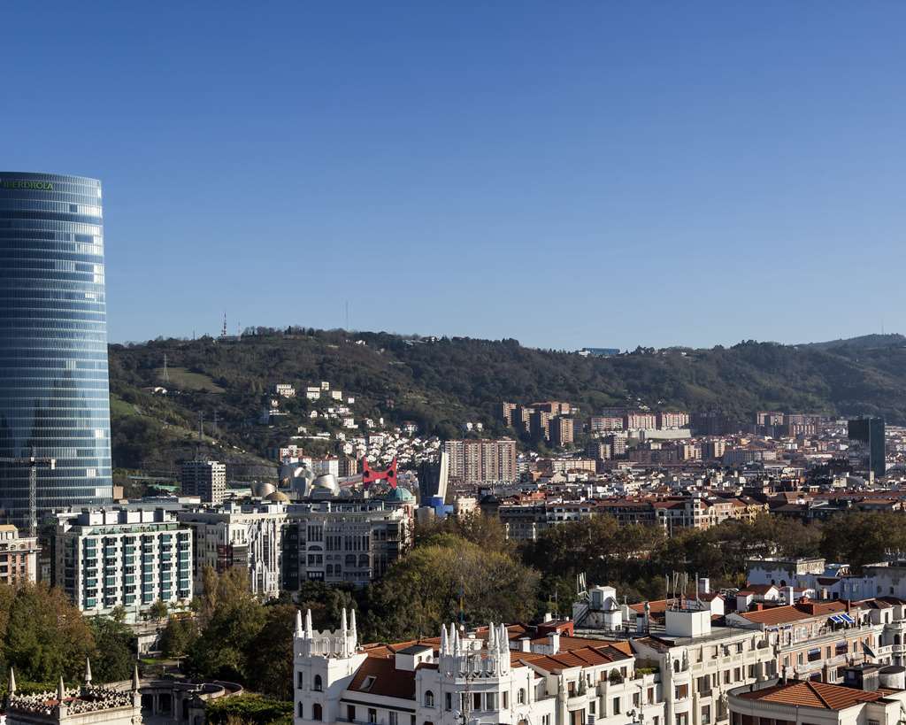 Hotel Ilunion Bilbao Esterno foto